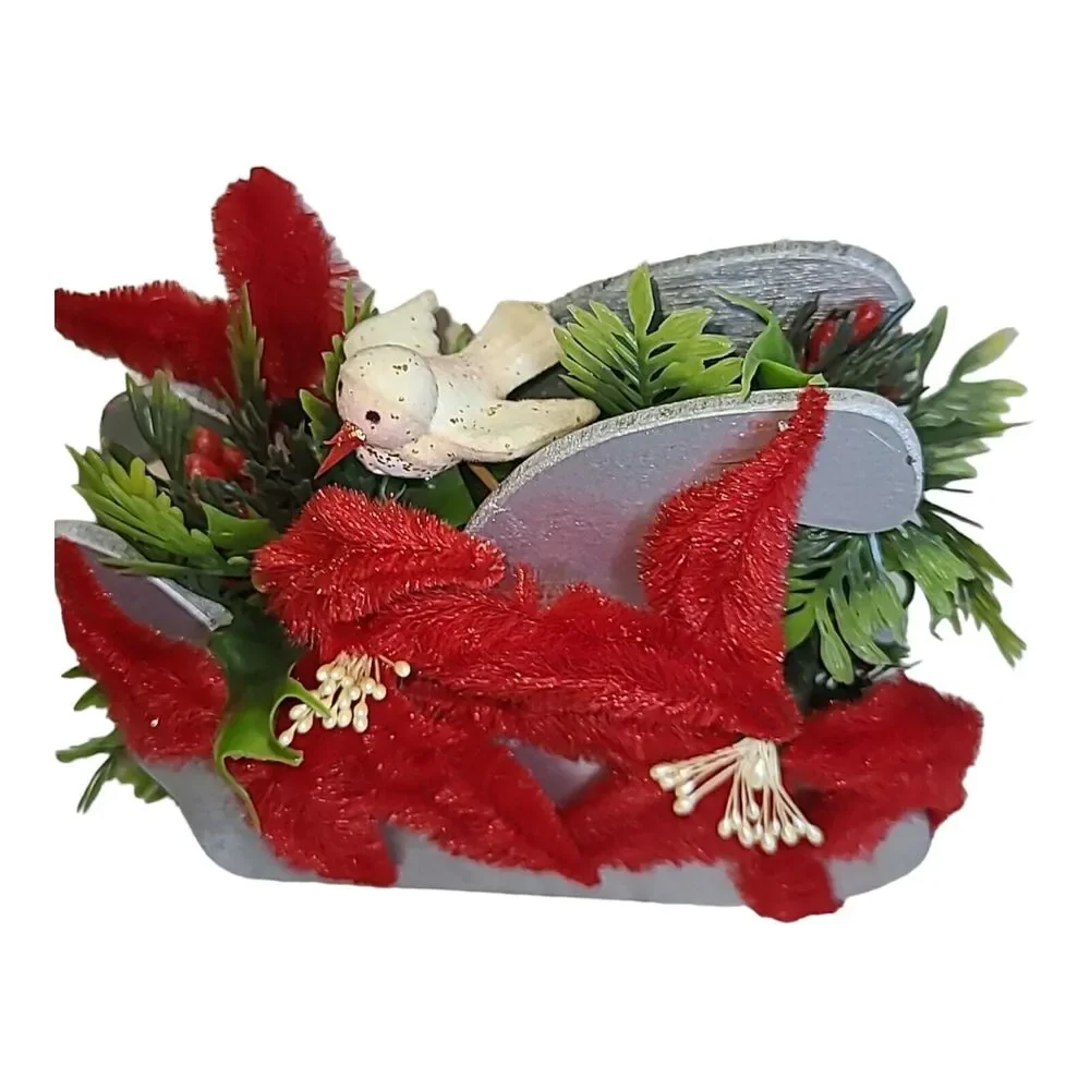 Vintage Kitsch Handmade Christmas Flower Arrangement Centerpiece 8